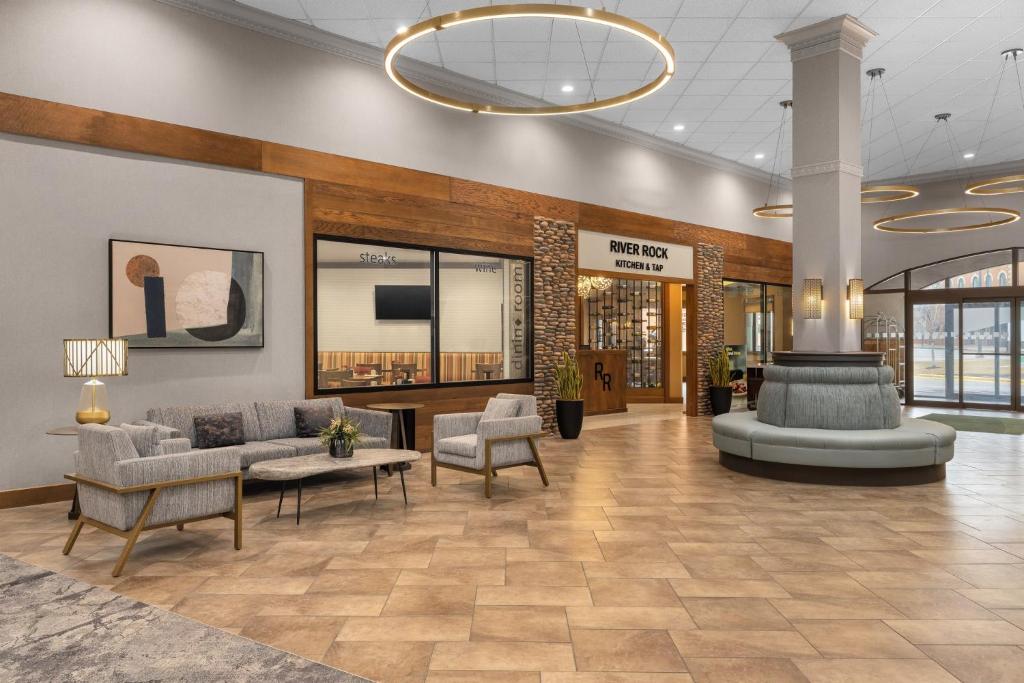 Holiday Inn Dubuque/Galena By IHG レストラン