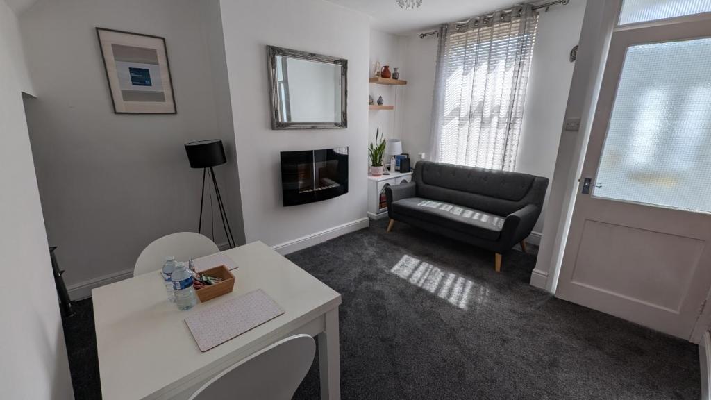 Hello Middlesbrough, Middlesbrough