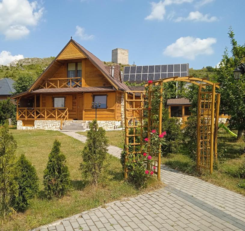 NOCLEGI KAMEX dom 12-osobowy, Olsztyn