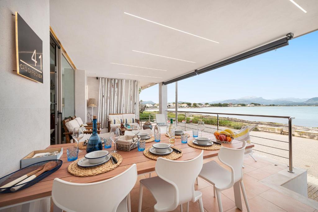 CAS CARBON3R-Stunning ground floor in front of the sea - 3
