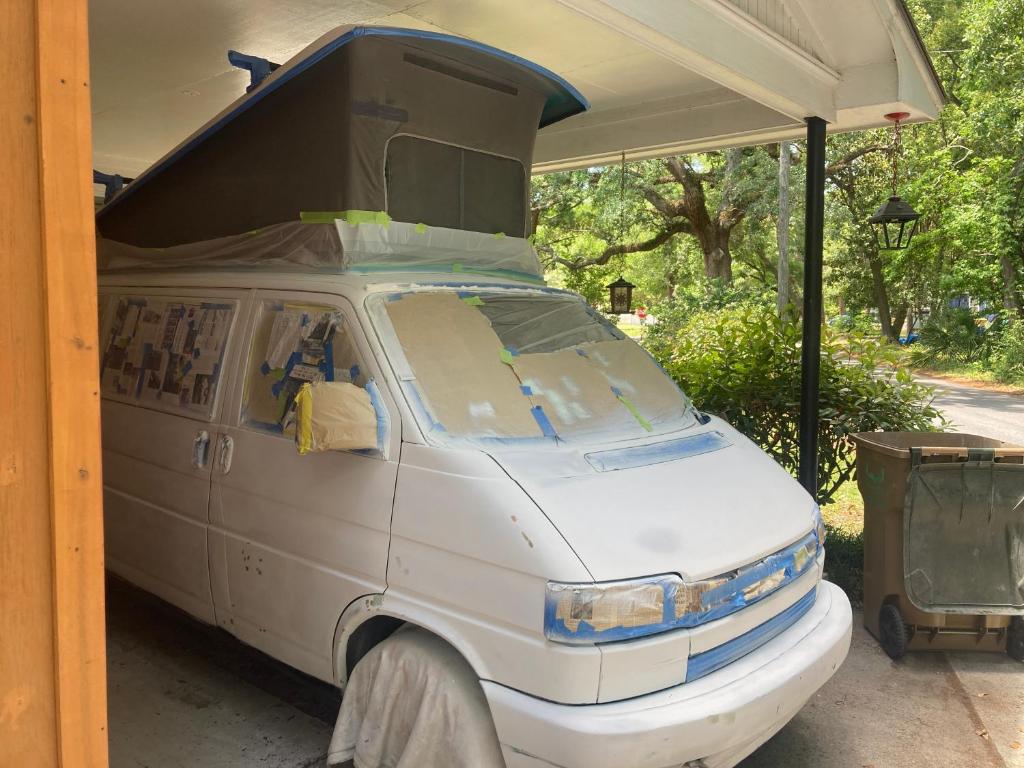 Heyward Camper Host, Abbeyville