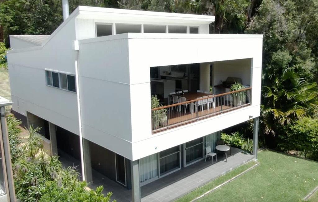 The Pavilions at Pearl, Pearl Beach