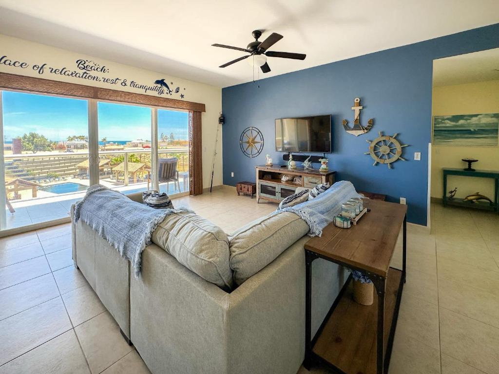 Glamorous Condo with Amazing Sunset #N402, Puerto Peñasco