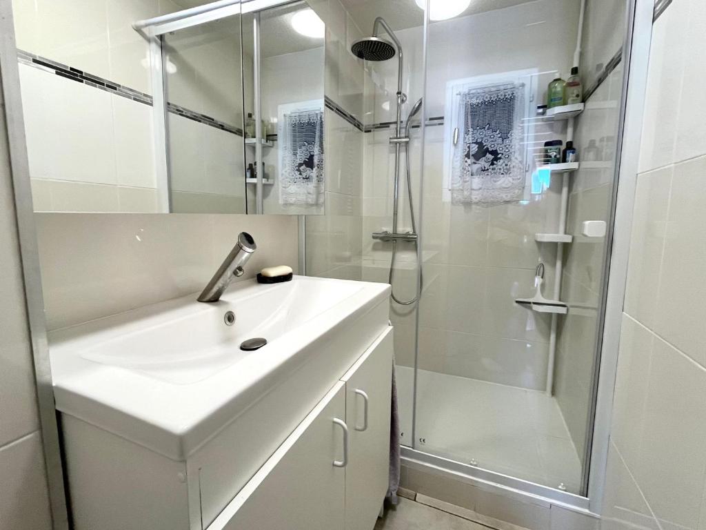 Saint-Cyprien - Duplex 2 chambres avec terrasse et parking privé - FR-1-309-507 - 4