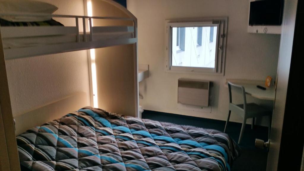 hotelF1 Lyon Isle D'Abeau Ouest St Exupery photo