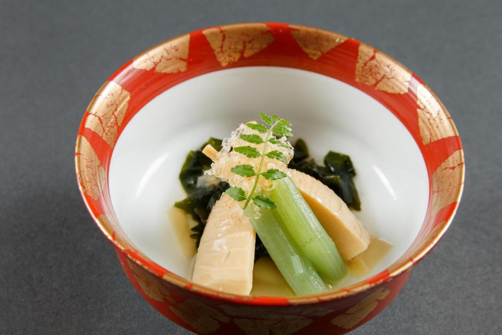 อาหารและเครื่องดื่ม