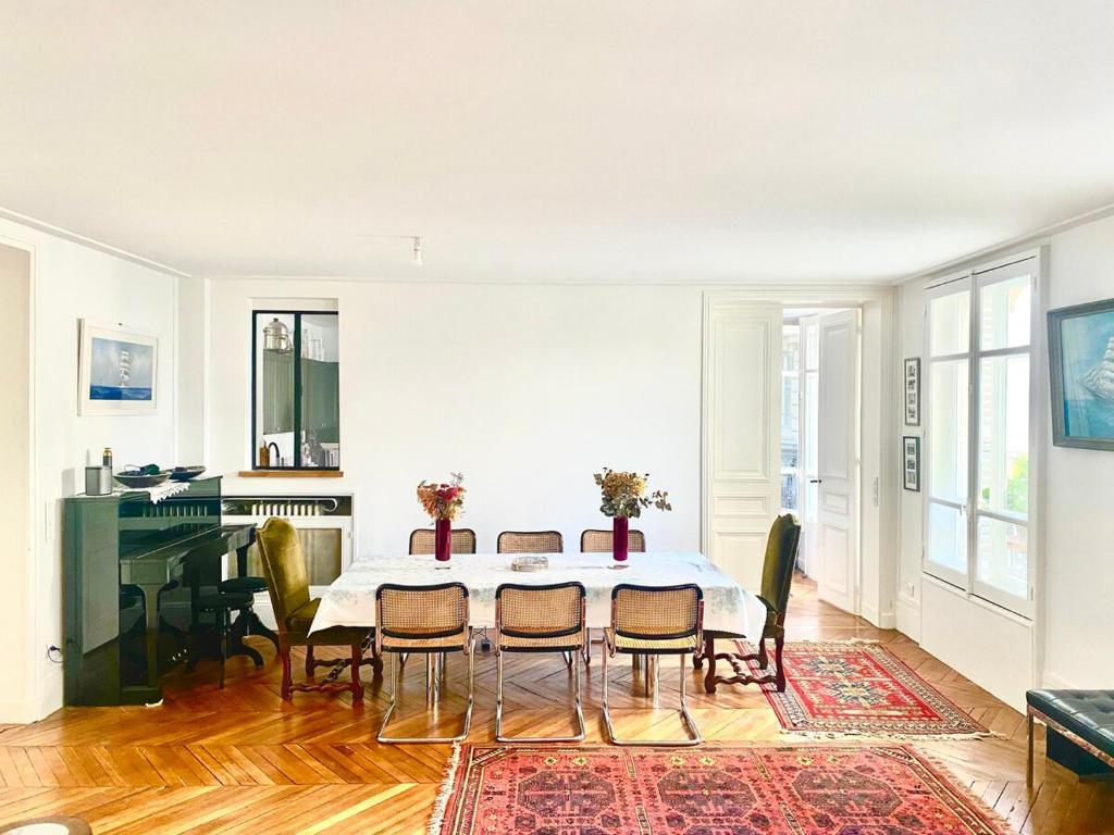 Luxury City Center Loft near champs elysees - 5