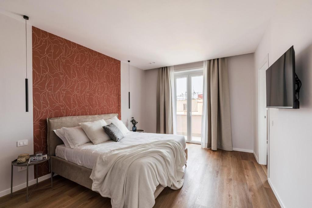 The Best Rent - Spacious three-bedroom flat in the San Giovanni area - 3