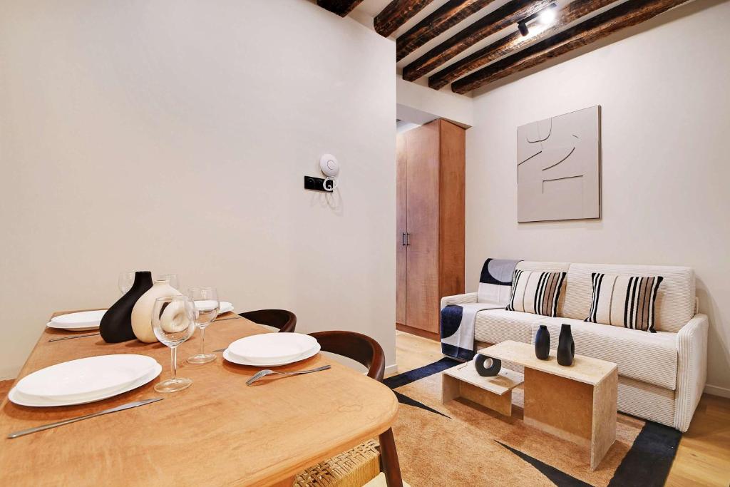 Les Halles - Grands Boulevards Cozy 1BR - 4P - 2
