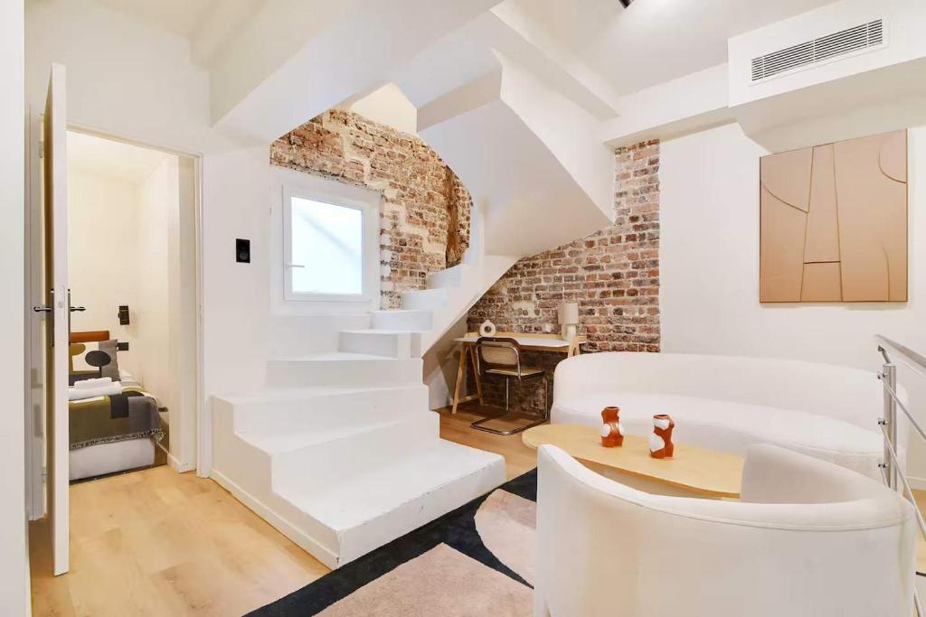 Les Halles - Grands Boulevards Renovated 3BR - 8P - 2