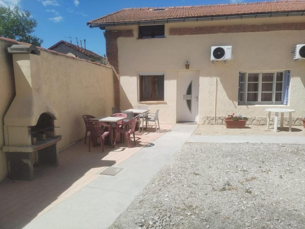 Le Pechiney Appart Camargue - 4