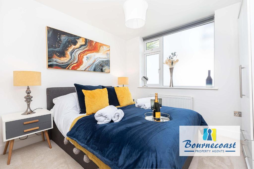 Bournecoast - Modern Apartment Near Sandy Beaches and River - SKY TV - FM6102, Bournemouth