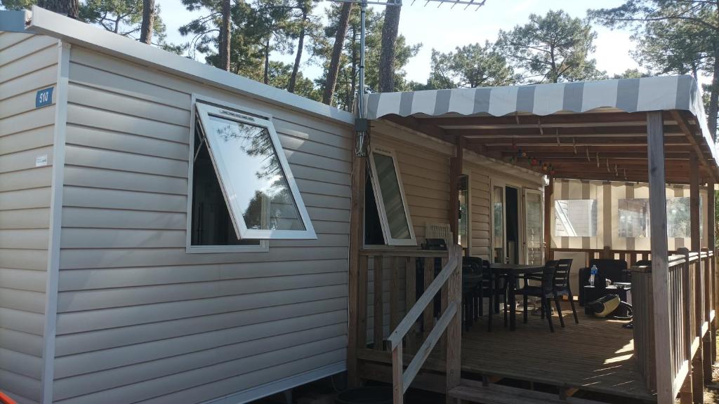 MH510 2CH dont chambre parental et 2sdb dans camping 4 étoiles, Saint-Julien-en-Born