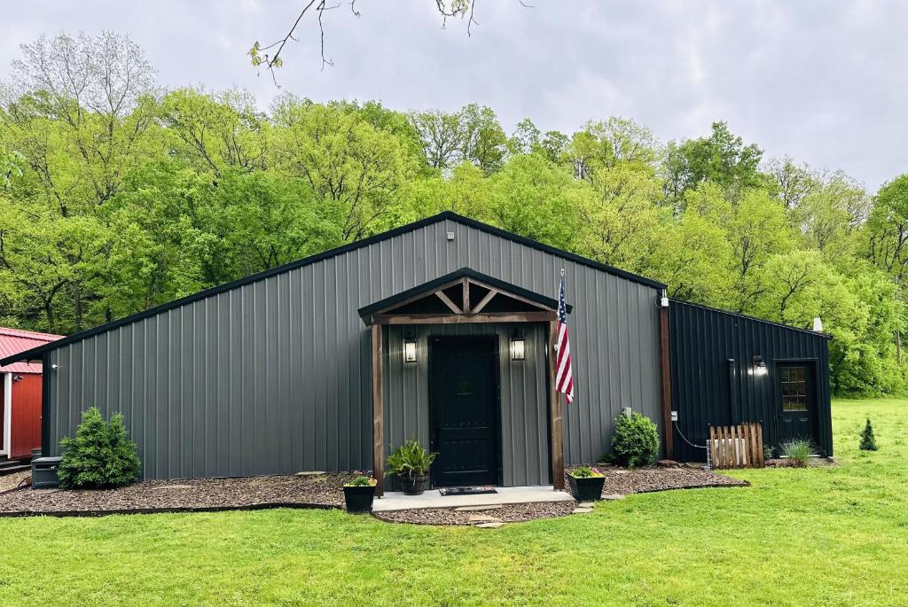 Legacy Barn on Sugar Creek, Bentonville