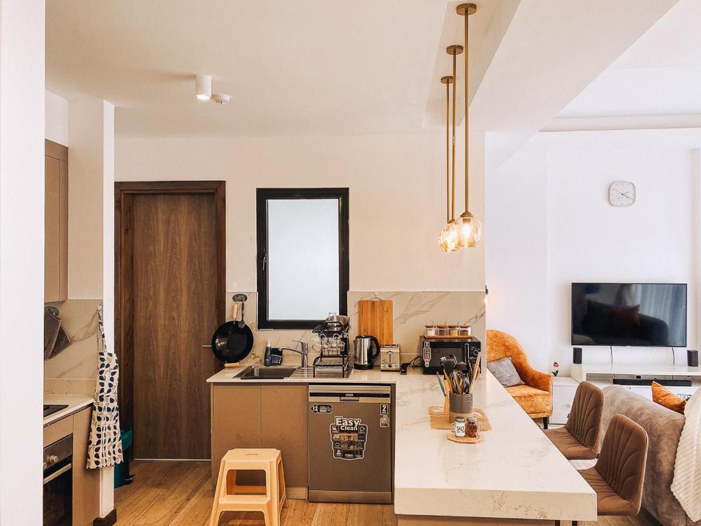 Envoy's Luxe Sanctuary with Full Power Backup, Nairobi