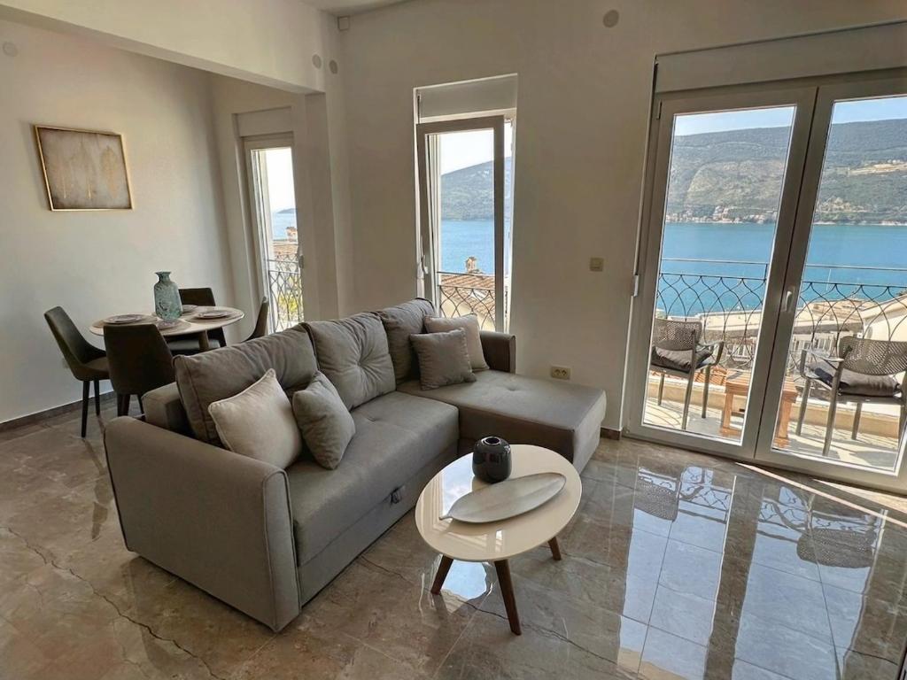 Casa M- 1-Bedroom Apartment Seaview #4 - Brand New - 5