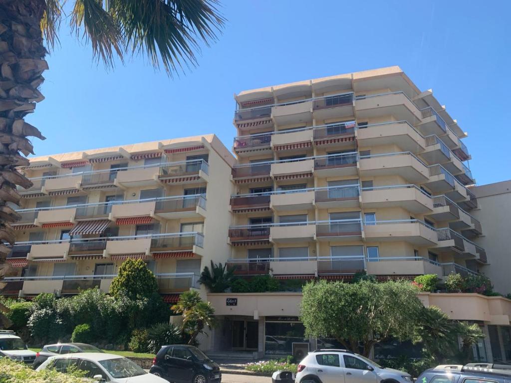 Appartement Eléa, Vue sur Mer, T1 sur Fréjus à 150m des plages - 3