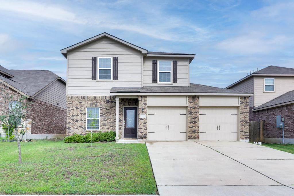 Pet-Friendly Home with Fenced Yard in Manor, Manor