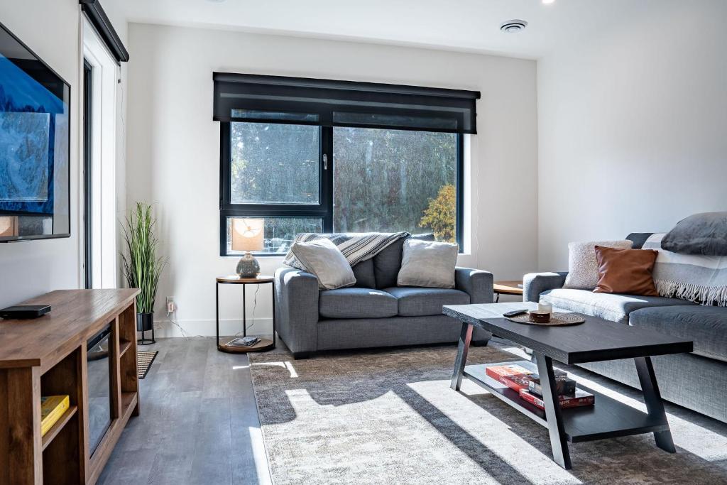 Mountainview Escape by Revelstoke Vacations, Revelstoke