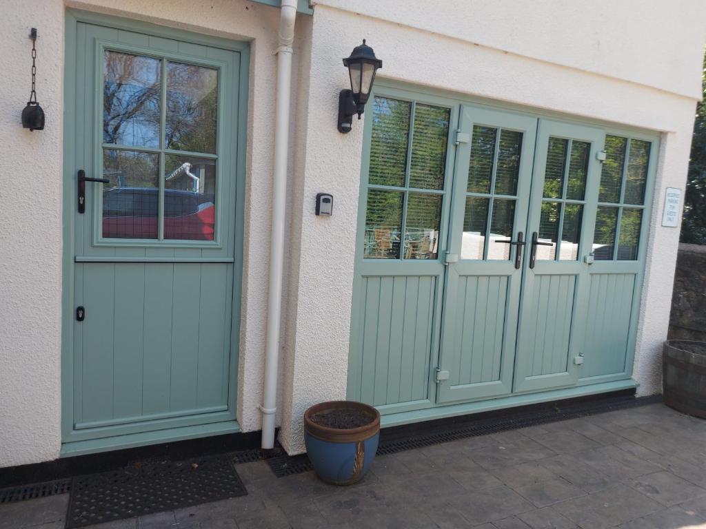 Little Brook, Exmouth