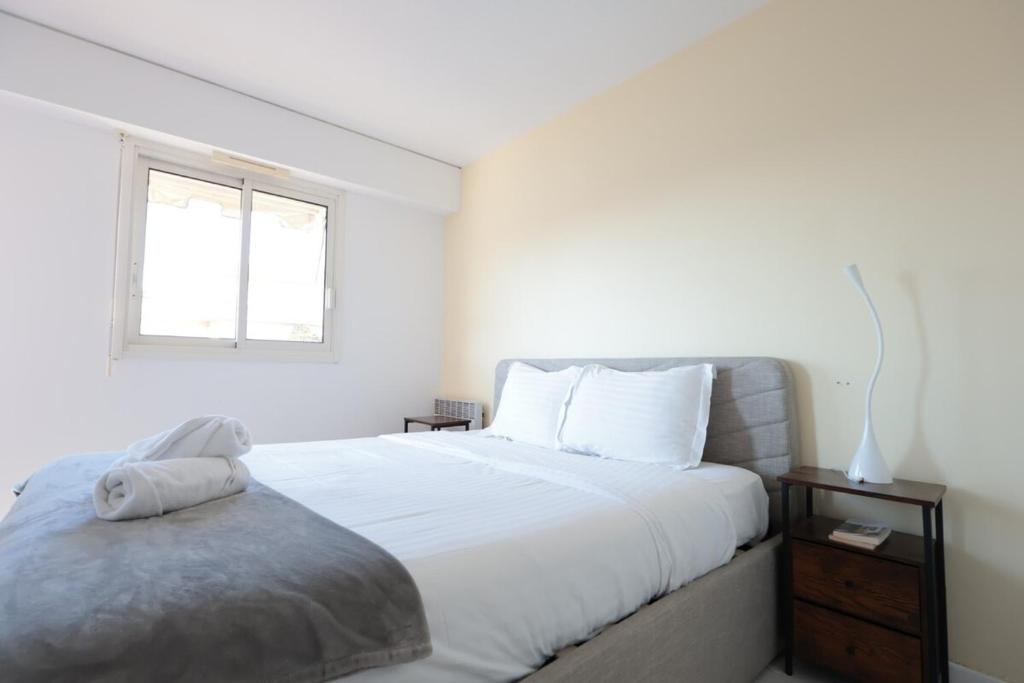 Baies de Juan - Apt 4 Pers - Pool - Air Conditioning - 2