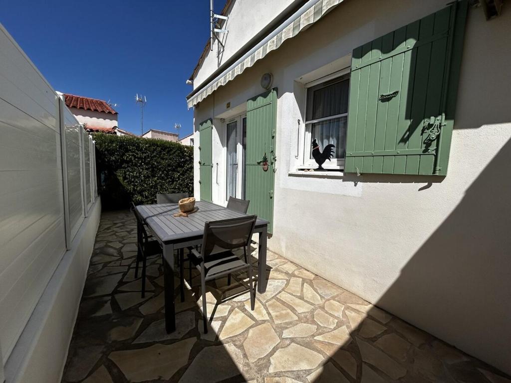 Mas provençal T4 climatisé avec parking et jardinet - 1