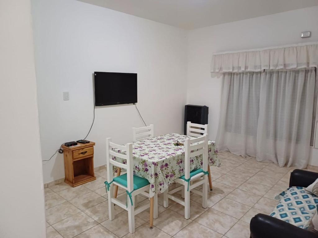 Departamento céntrico y cómodo - 3