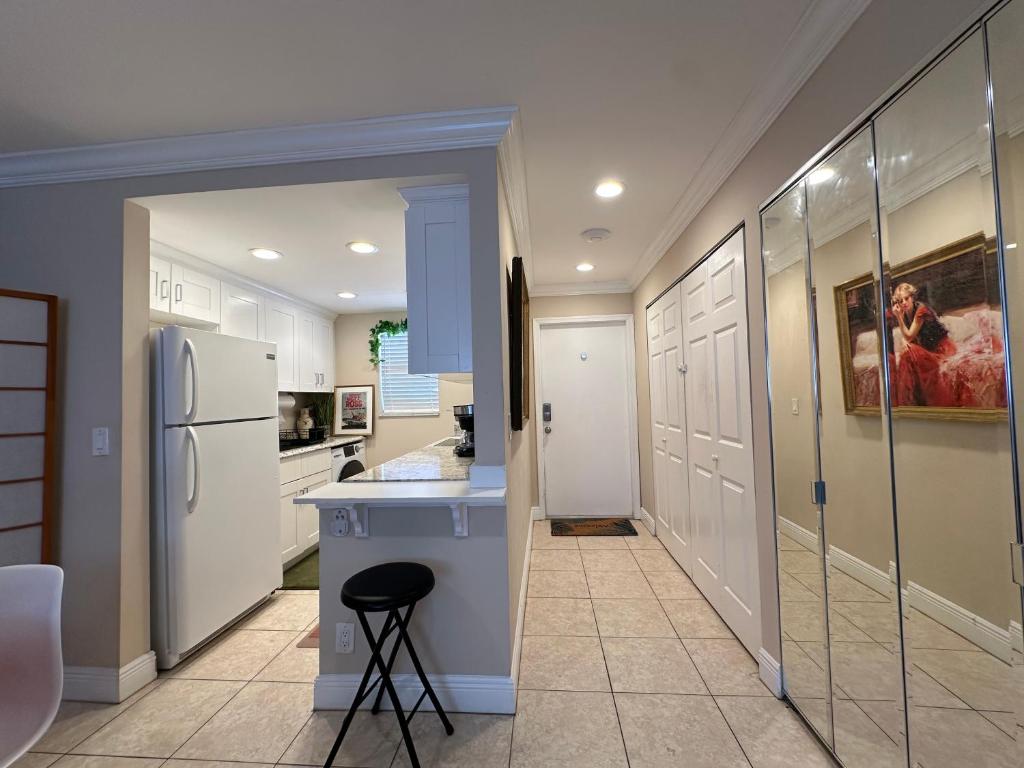 Downtown Boca Apt, Boca Raton