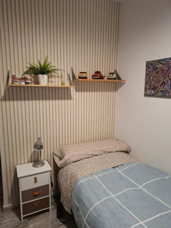 Habitación particular con baño privado - 1