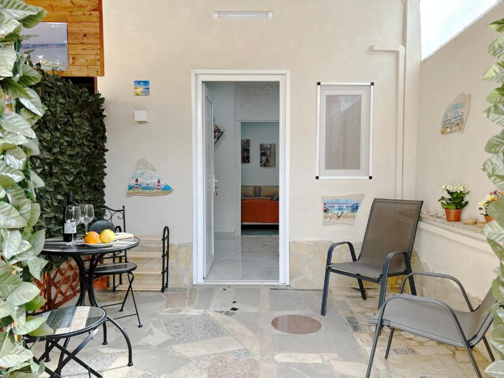 Nonno 'nzinu 150 meters from the sandy beach with wifi - 4