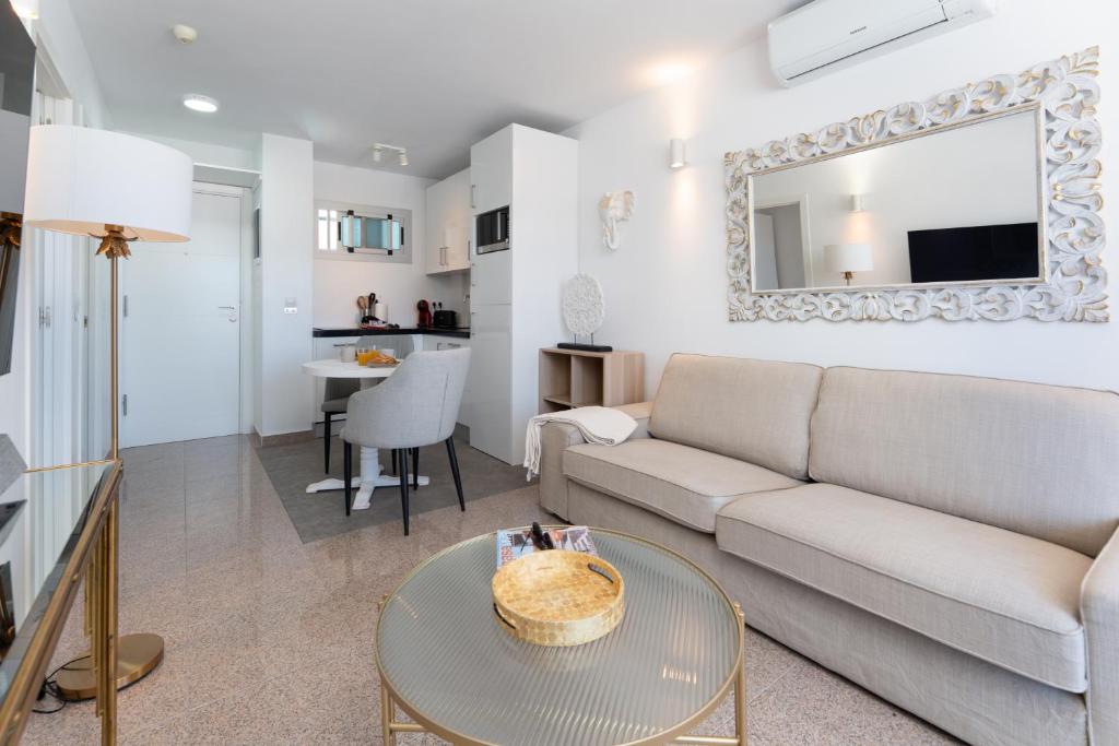 Palm View Apartment Las Camelias - 4