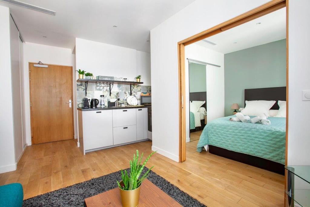 Paris 2 - Vendôme - Rue Volney - 2 rooms - 4