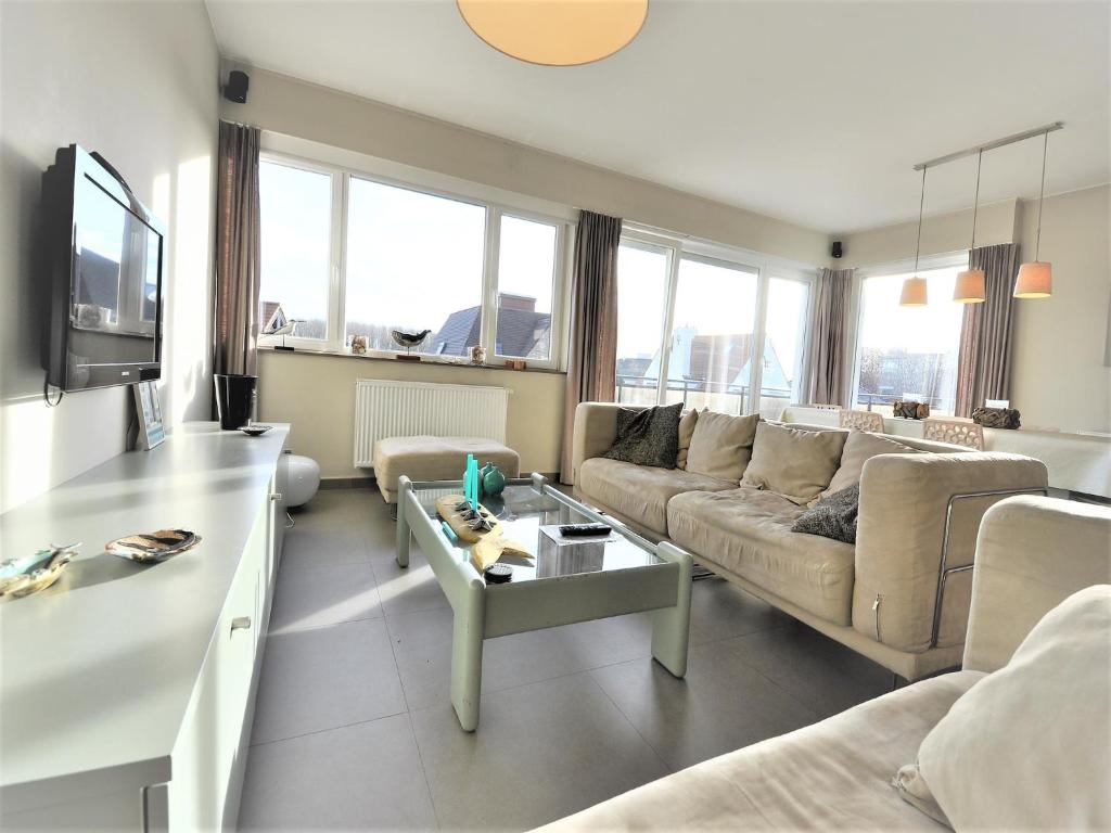 Apartment in Duinbergen near the Beach, Knokke-Heist