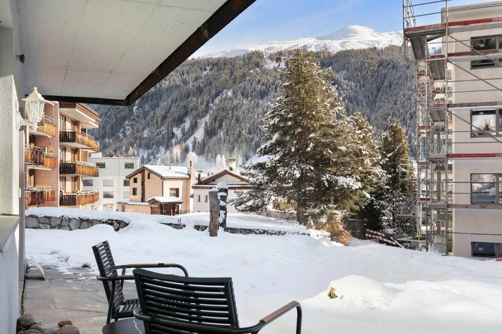 Modern Alpine Stay Terrace Central Davos - 2