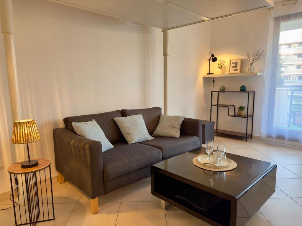 Annecy cozy studio with terrace - 1