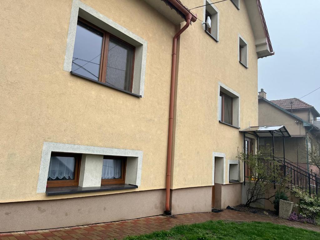 Apartmán pod Kalváriou II - rodinný dom, Banská Štiavnica