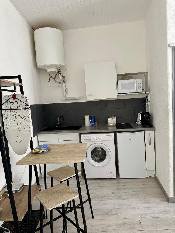 Studio3 proche Quai Rouget - 5
