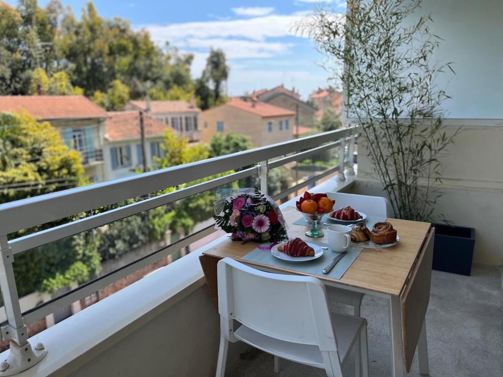 A lovely flat Cannes Breeze in the city centre - 1