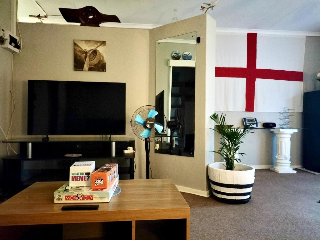 Howarth Hangar, Kempton Park