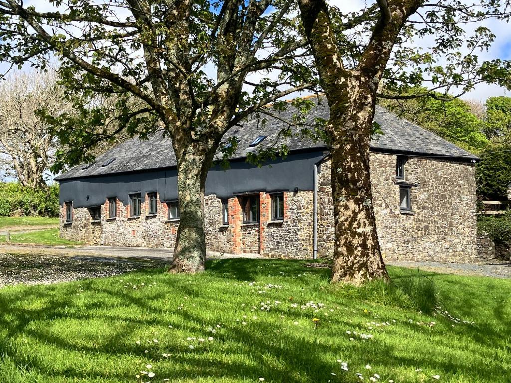 Hunters Lodge at Marsland Manor, Morwenstow