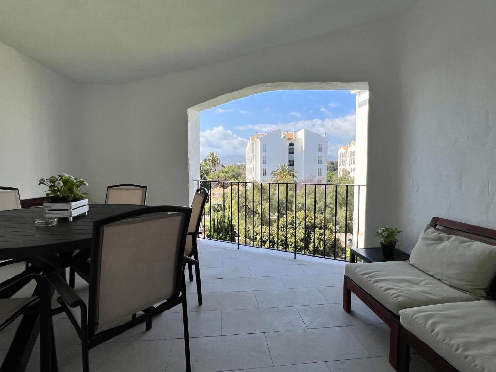 Jardines del Puerto Apartment for up to 6, totally refurbished 2025, gardens, pools, garage, wifi - 4