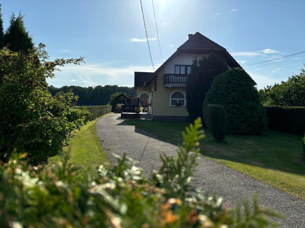 Erdőgyöngye Vendégház CSÖDE, Csöde