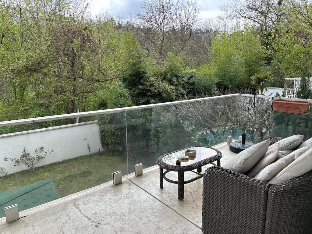 Triplex with garden and parking - 5