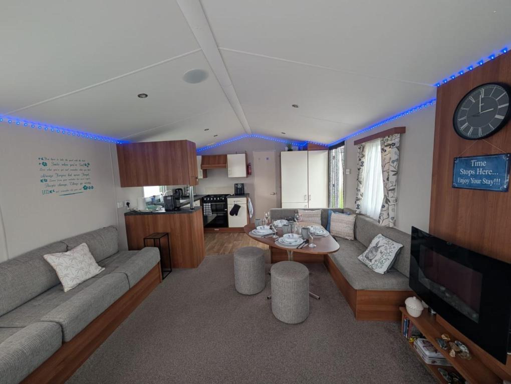 LuKa25 GC080, Saint Osyth