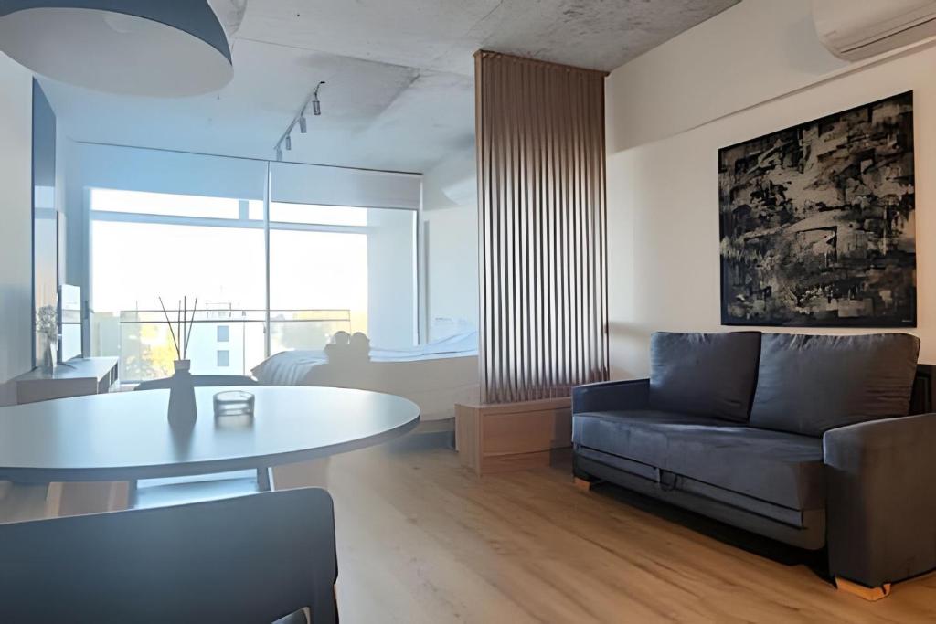 Departamento Moderno 3P Opción Desayuno y Cochera - 1