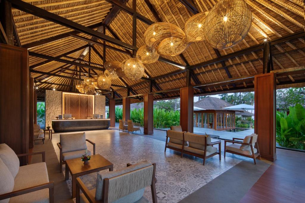Lobby, Nirwana Beach and Resort in Bali