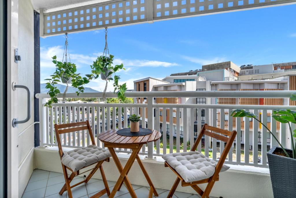 Northshore Haven- Steps from the Esplanade, Cairns North