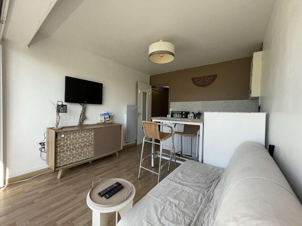 Studio Cabine - Accès Plage - Ascenseur - Parking - FR-1-308-207 - 3