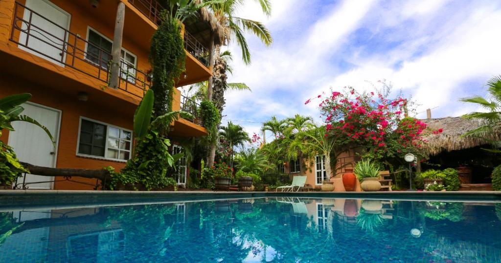 The Bungalows Hotel photo