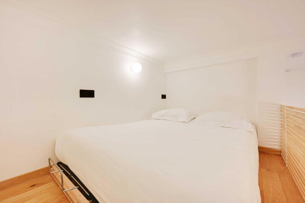 Beautiful Apt -1BR-4P- Tour Eiffel - Invalides - 2